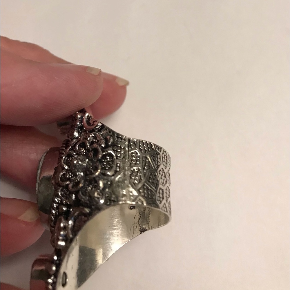 Abalone Peridot Stamped 925 Sterling Silver Ring - Picture 3 of 6